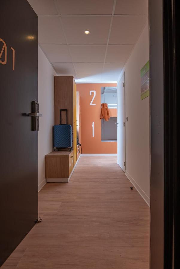 Hostel Le Hueb Toulon Exterior photo
